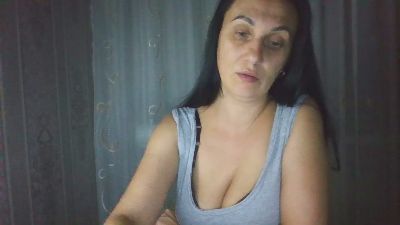 Emilia55 from Italy