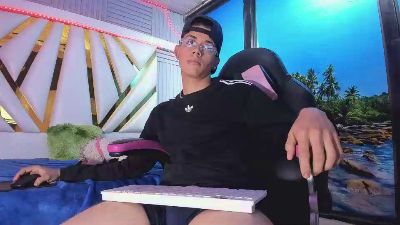 HotSlim_Boy from Colombia