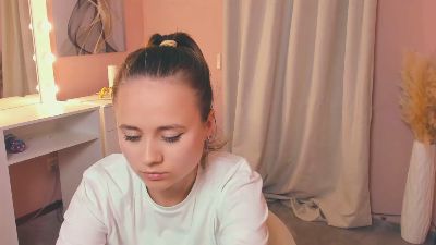 KelleeWitschi from Poland