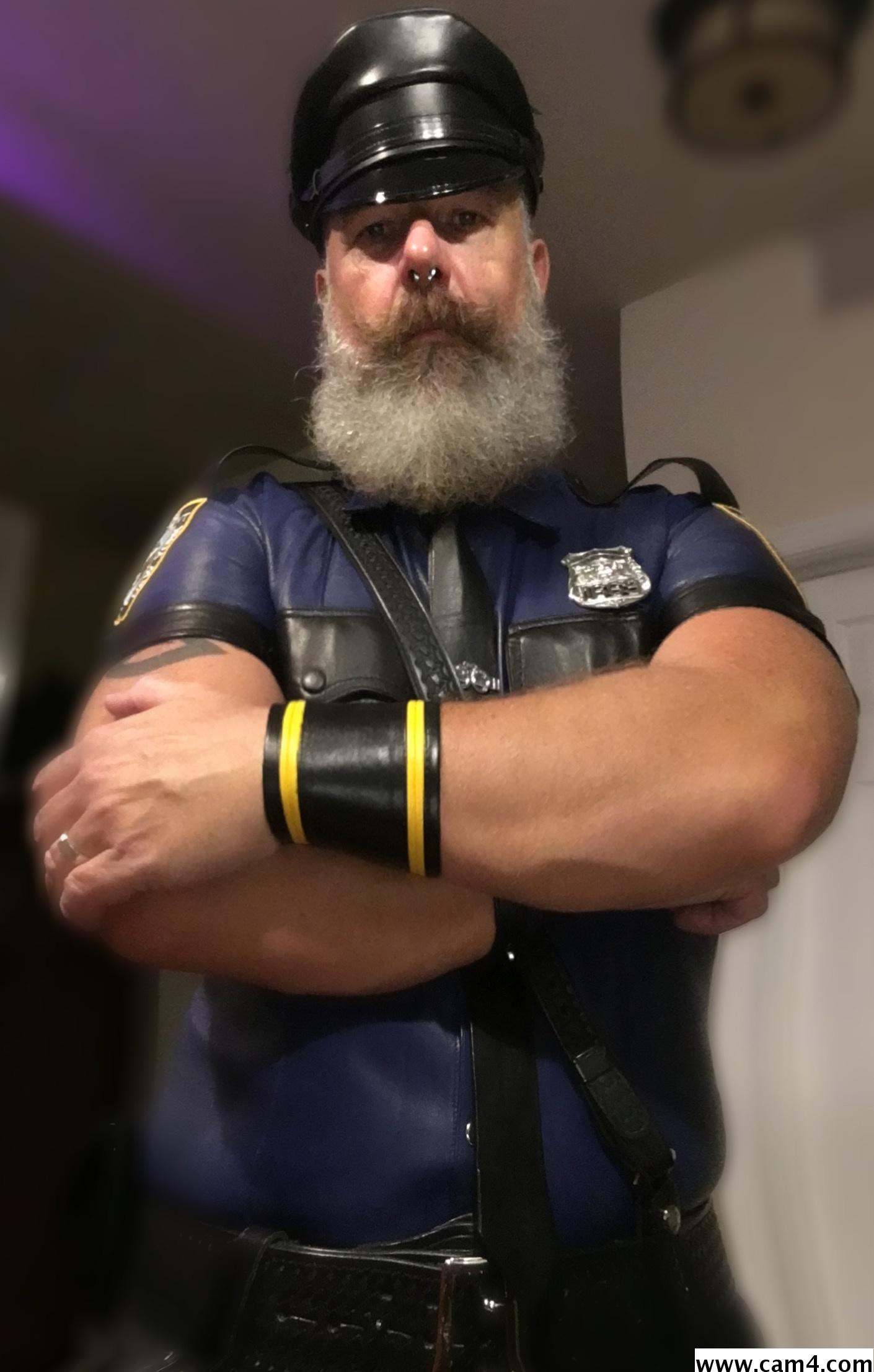 LthrBearNJ Profile Image