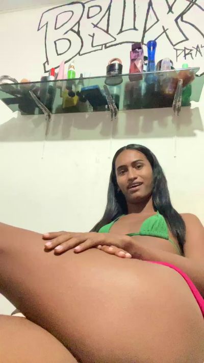 Luninhaputiane from Brazil