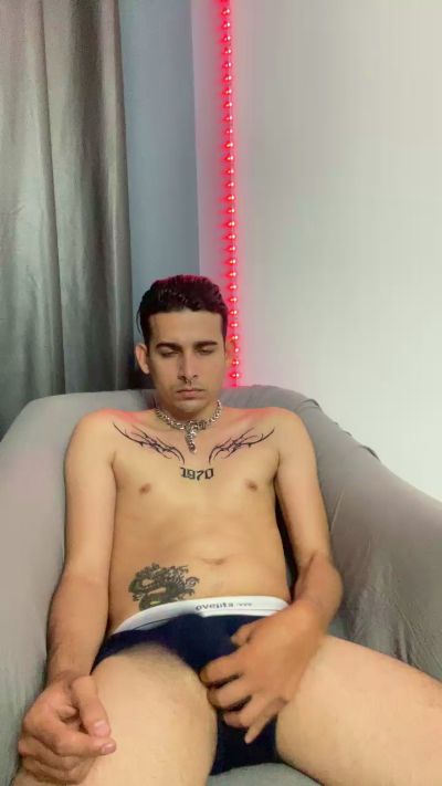 Manuhit from Venezuela