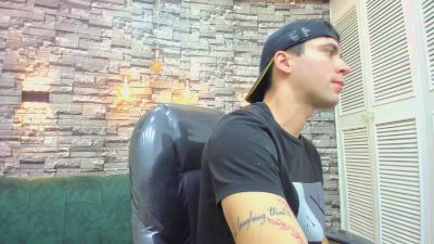 Mike_Whitee from United States