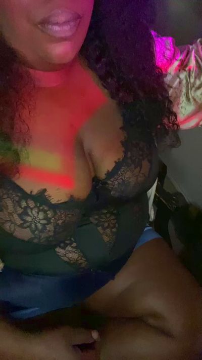 RoxxLavender from United States
