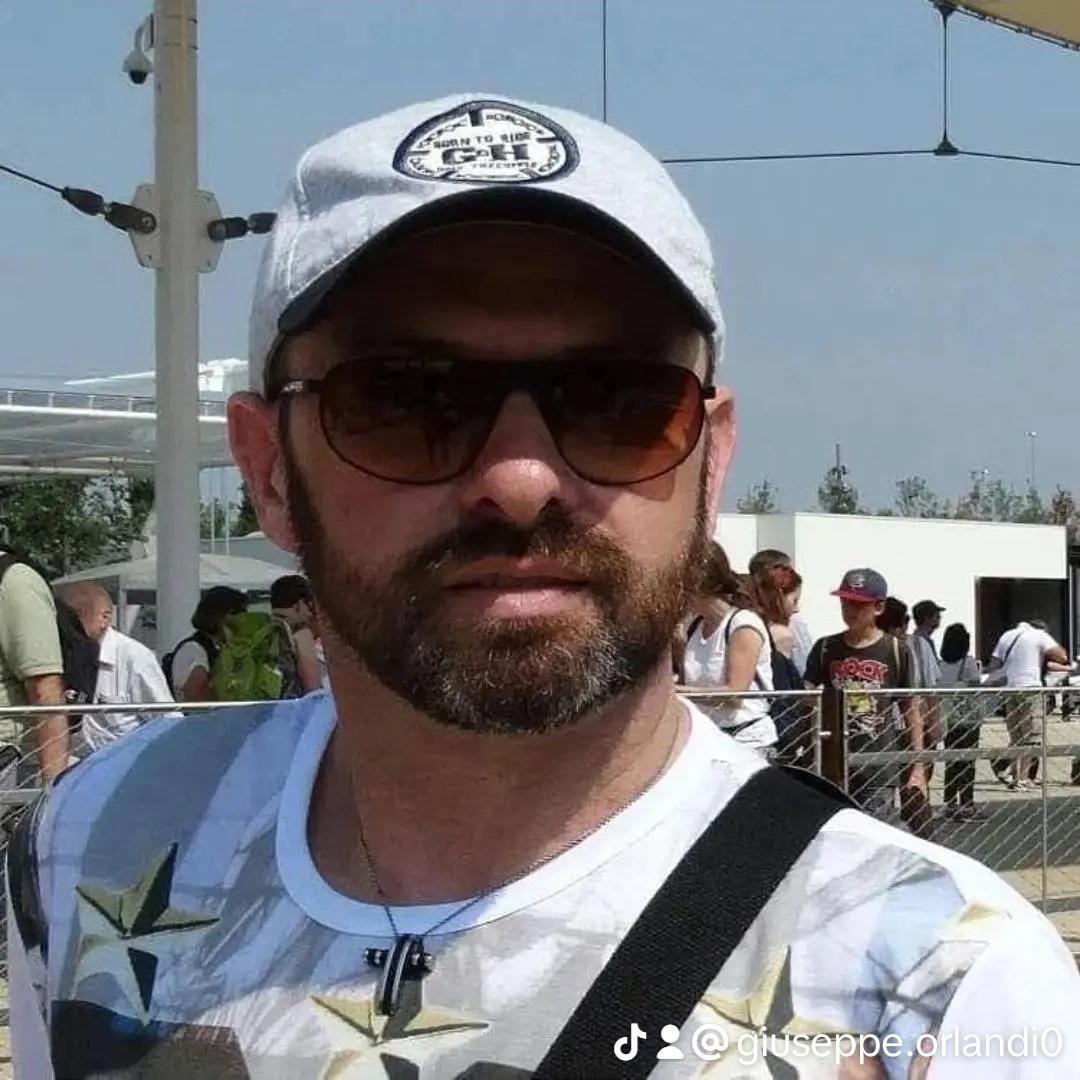 Spenk58 from Italy