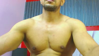 Thiago_Summers from Colombia