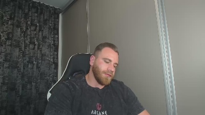 Thori92 from Canada