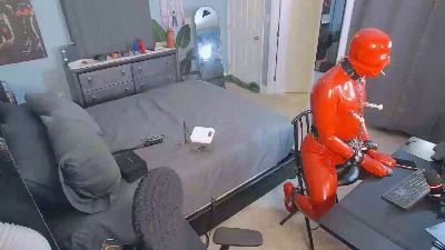 Tightlyrubberd from United States