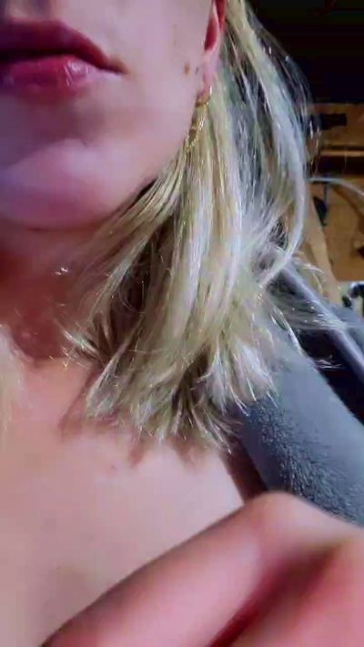 Wetpussyparty from United States
