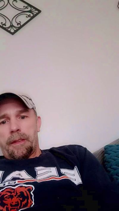 bobbydeluxelll from United States