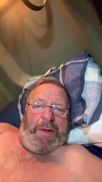curvycock67 from United Kingdom