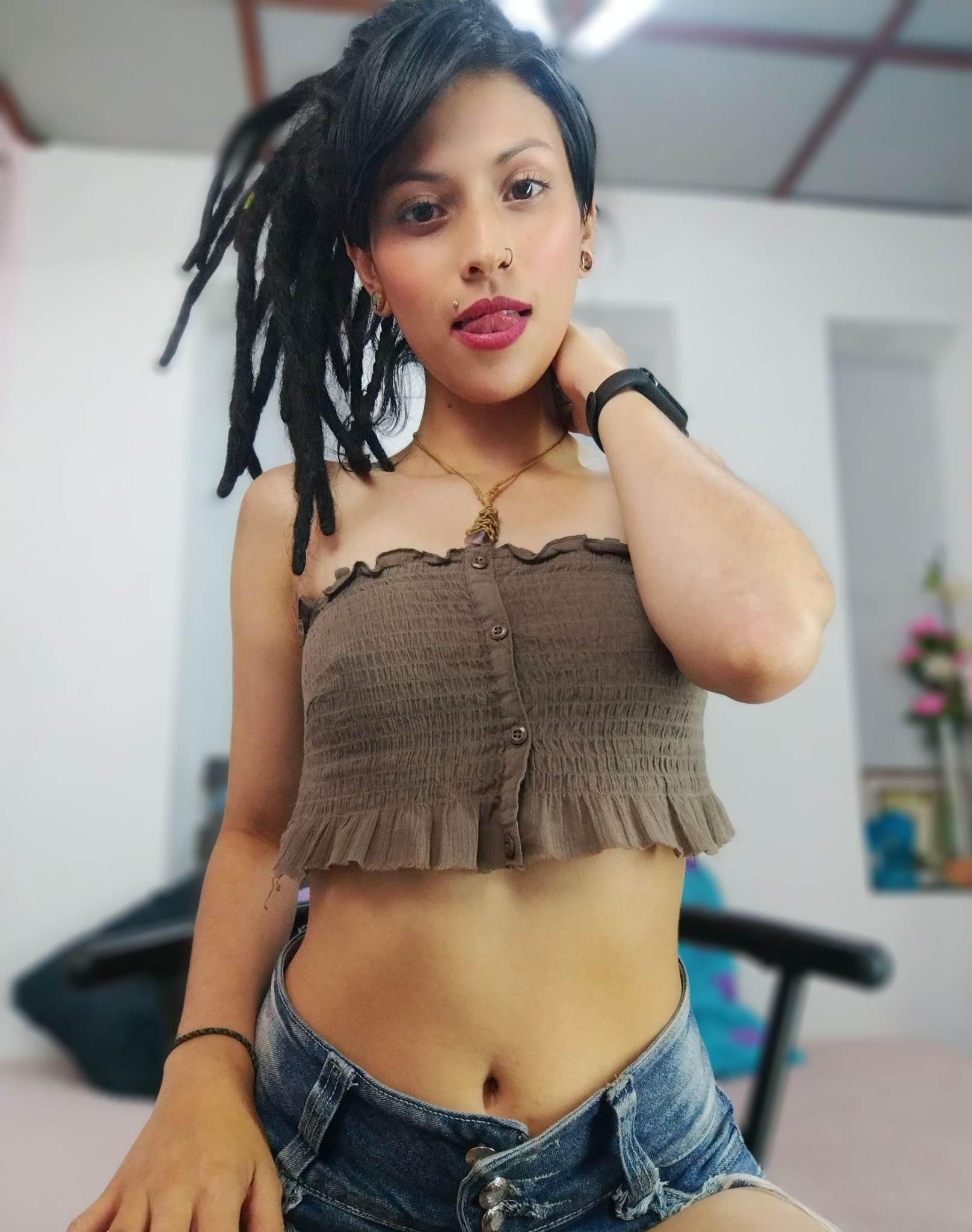 gaby_cute_16 Profile Image