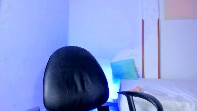 iris_torrezz from United States