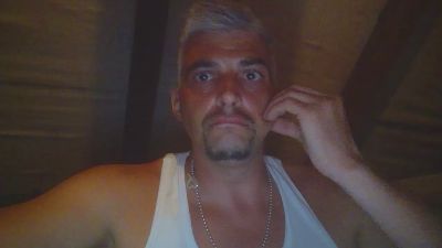 lenivec35 from United Kingdom