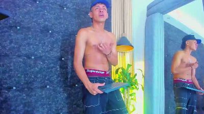 leo_hot21 from Colombia