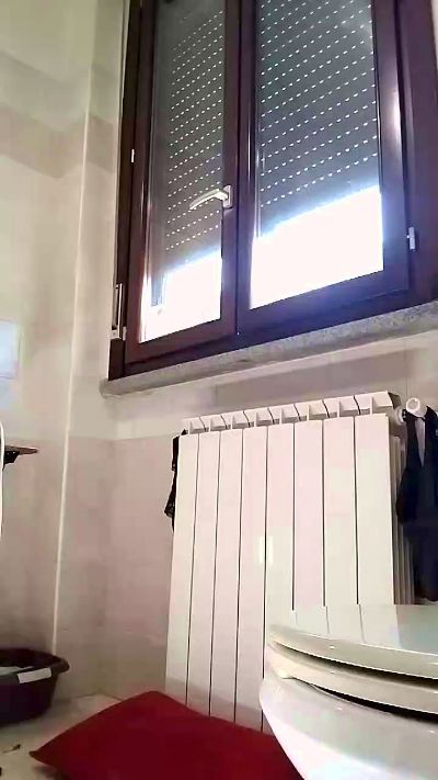 luxxuriax from Italy