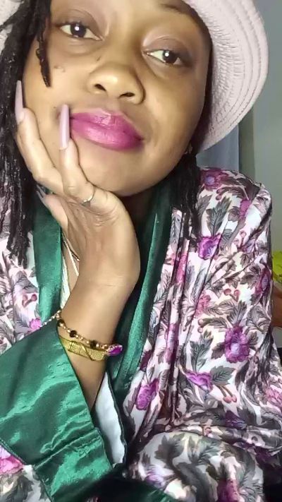missbunny5 from Kenya