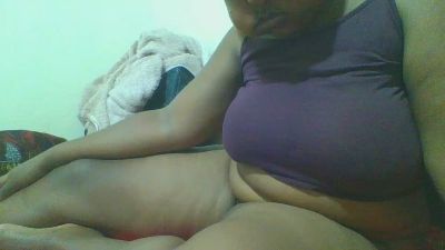 prettynasty8 from Kenya