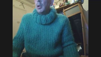 sweaterslut from Netherlands