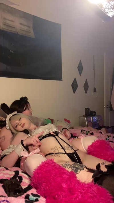 tobisbedroom from United States