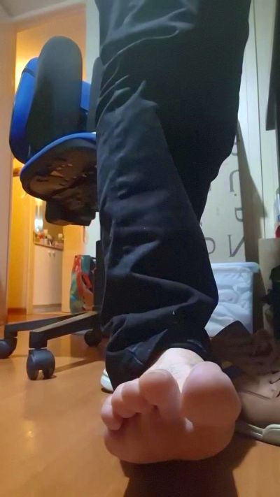 zombee_69 from Chile